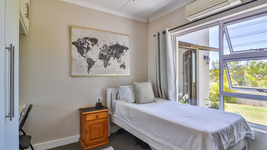 4 Bedroom Property for Sale in Beacon Bay Eastern Cape